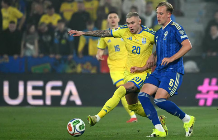 世预赛欧洲区附加赛半决赛上演疯狂一夜，意大