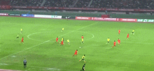 U19国足失误频频遭澳大利亚逆转 2-4告负