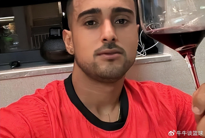 穆斯卡特调整阵容 张源首发前腰引期待