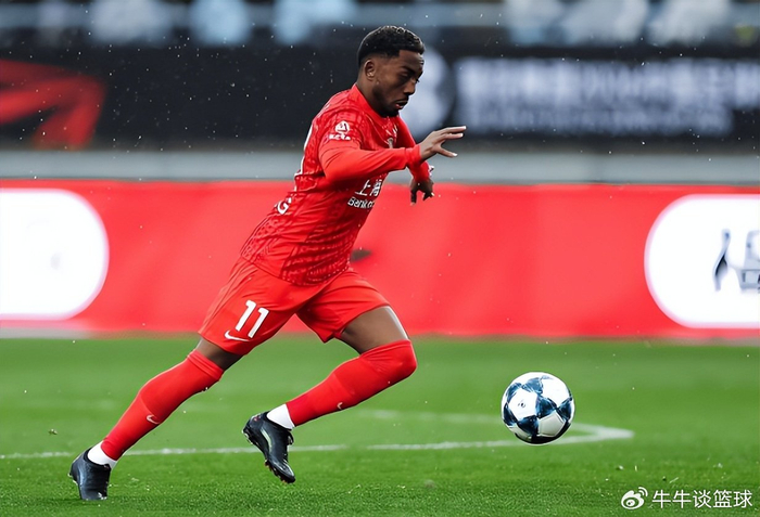 穆斯卡特调整阵容 张源首发前腰引期待