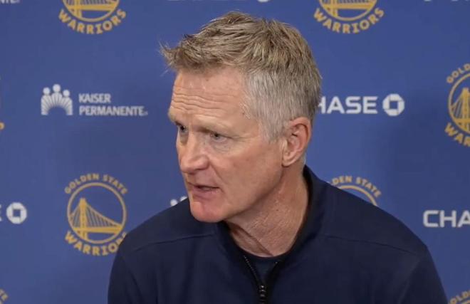 库里脚踝扭伤仍出战 勇士主帅科尔谈球队防守问