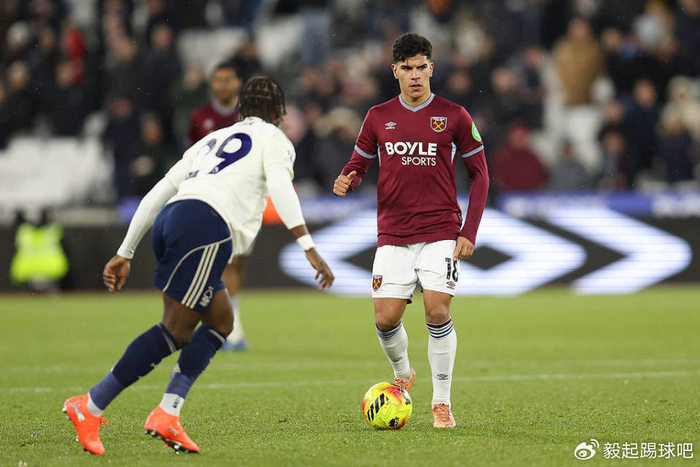 曼联队长力荐年轻中场马泰乌斯或成接班人引热